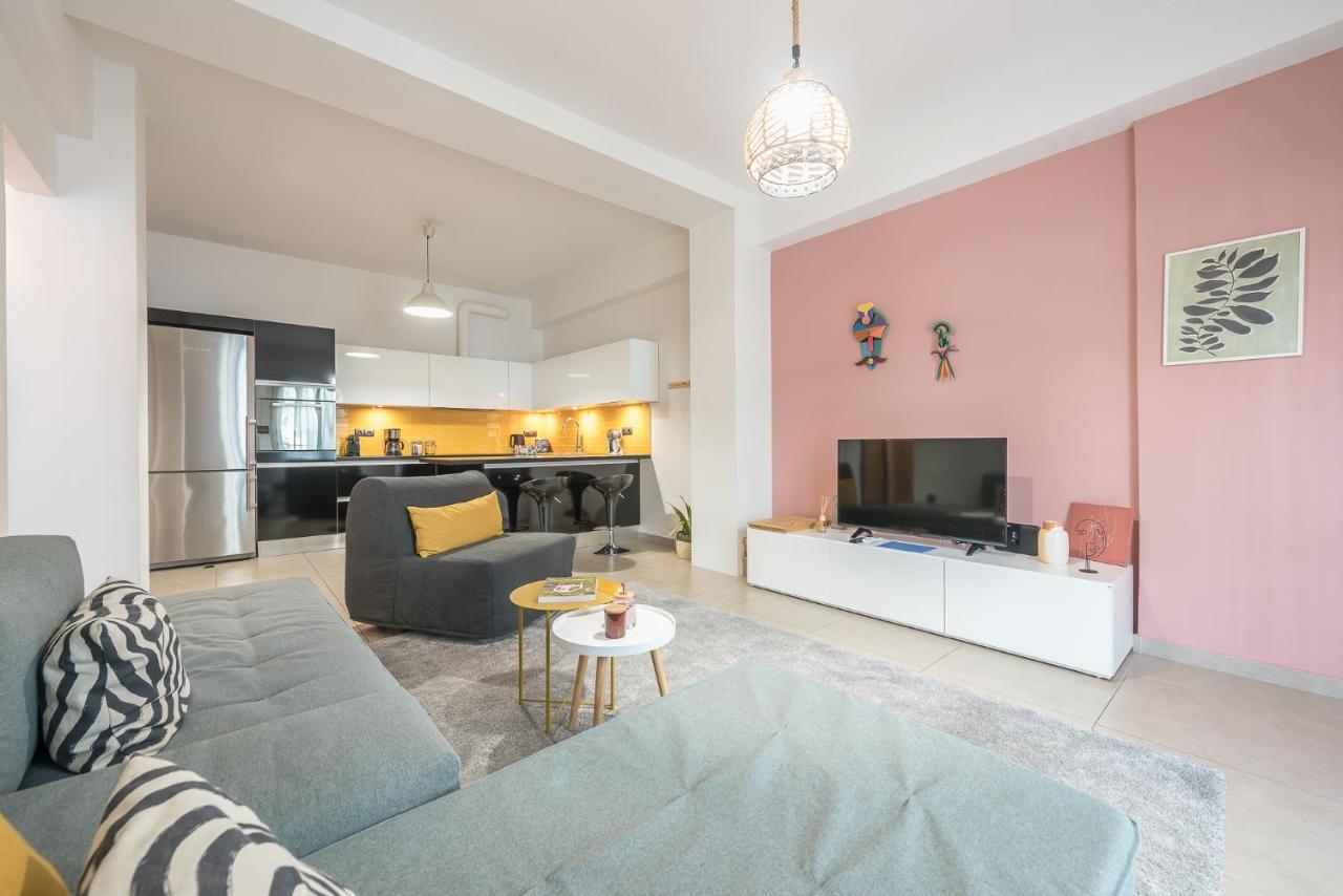 אתונה Confy Living Apartment Metaxourghio Metro Station מראה חיצוני תמונה