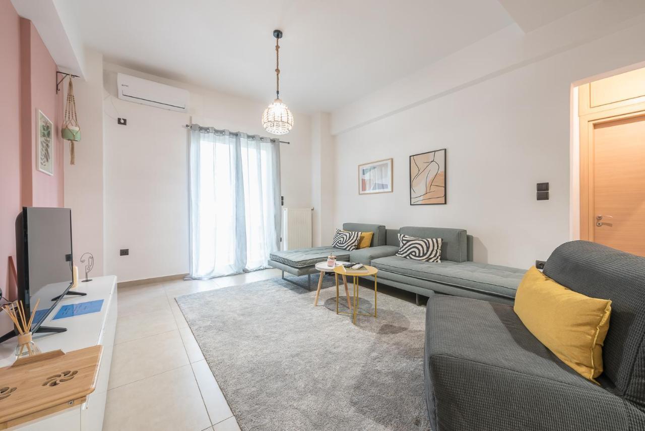 אתונה Confy Living Apartment Metaxourghio Metro Station מראה חיצוני תמונה